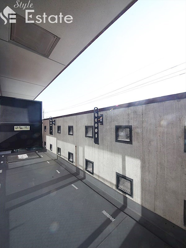 バルコニー　バルコニー