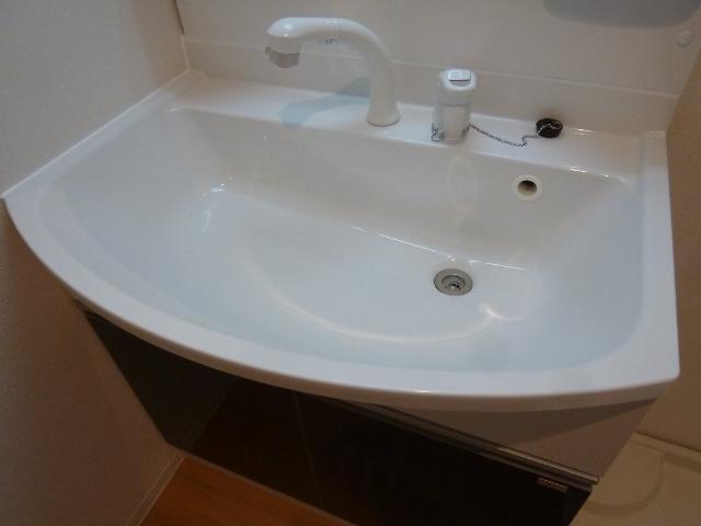 洗面設備　洗髪洗面化粧台