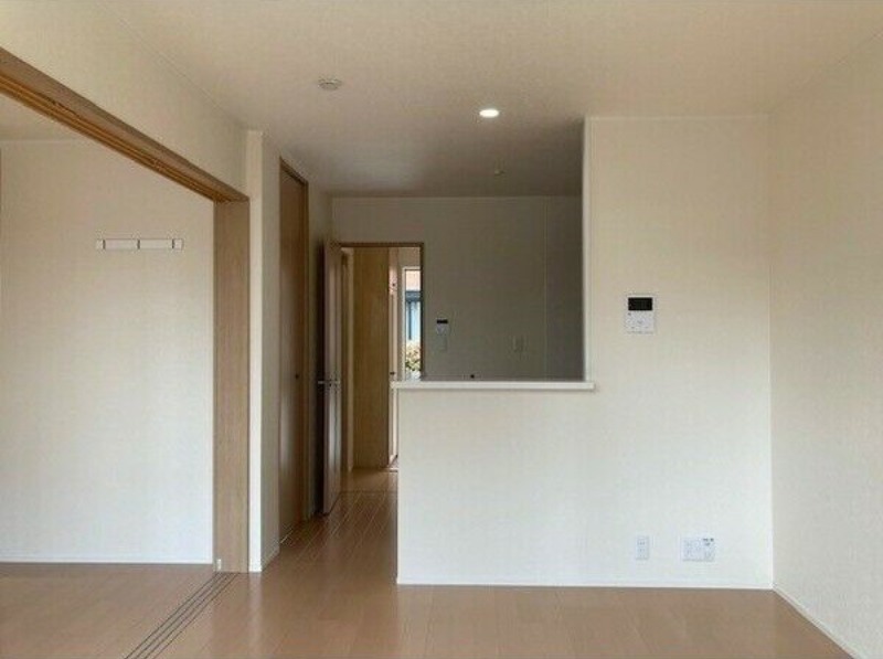 居室・リビング　図面と現状に相違がある場合には現状を優先