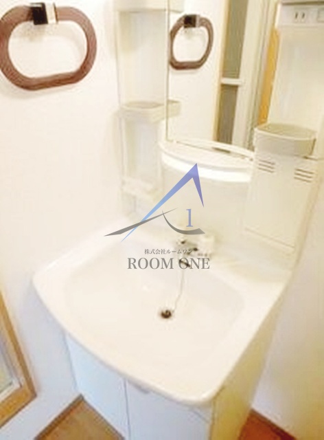 洗面設備　洗面台です。