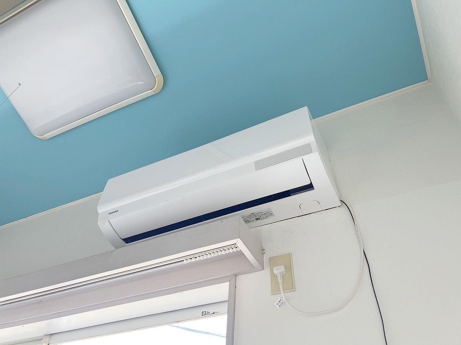 その他　エアコン新品