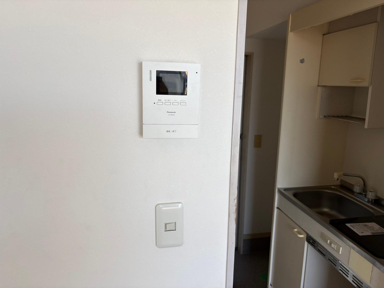 セキュリティ　TVモニタ付きインターフォン