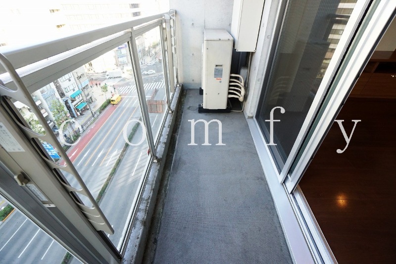 バルコニー　バルコニー