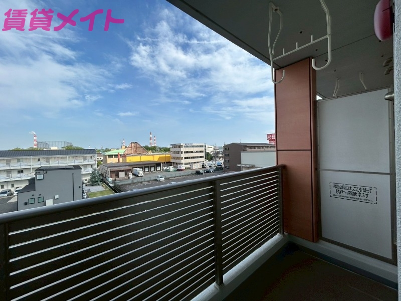 バルコニー　別部屋参考写真です