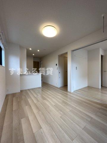 居室・リビング　同仕様　同施工会社　リビング