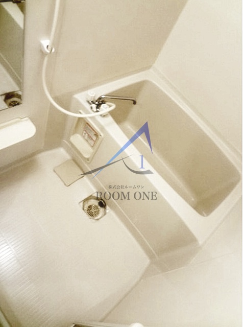 バス・シャワールーム　お風呂です。