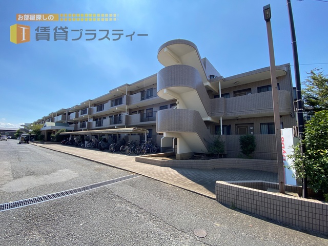 建物外観　人気の低層マンション出ました☆