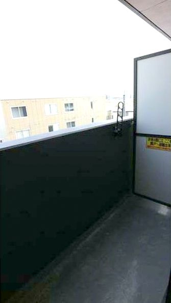 バルコニー　☆バルコニー完備☆