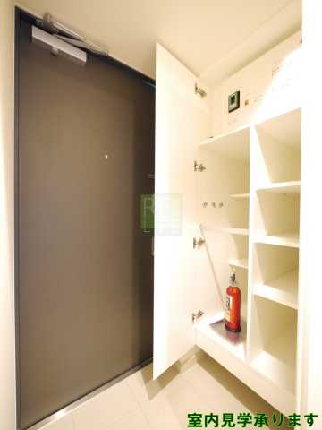 収納　エルスタンザ平河町