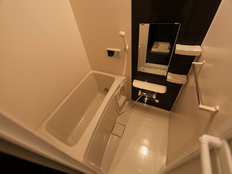 バス・シャワールーム　追い焚き付　オートバス機能付バスルーム