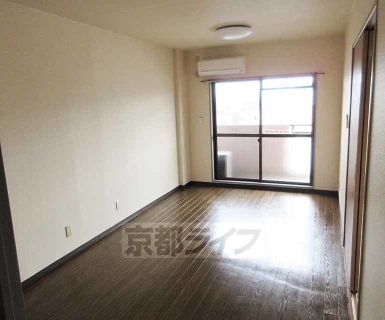 居室・リビング　とっても広いお部屋・