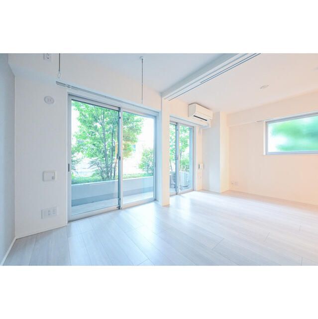 居室・リビング　別タイプ部屋　参考写真です