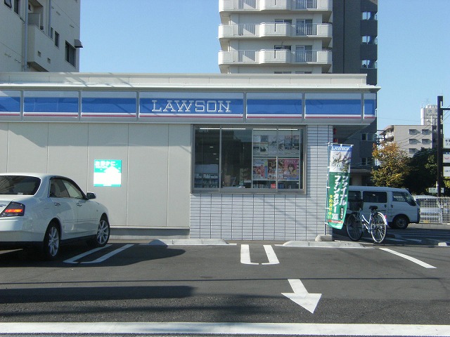 コンビニ　ローソン岡山大元駅前店（コンビニ）まで180m