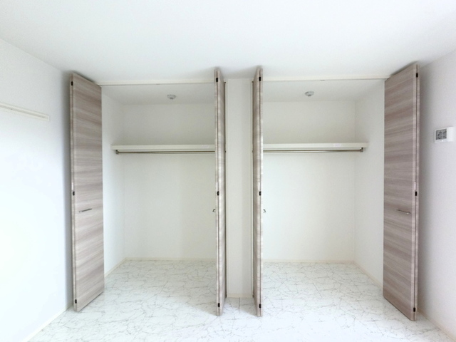 収納　クローゼット