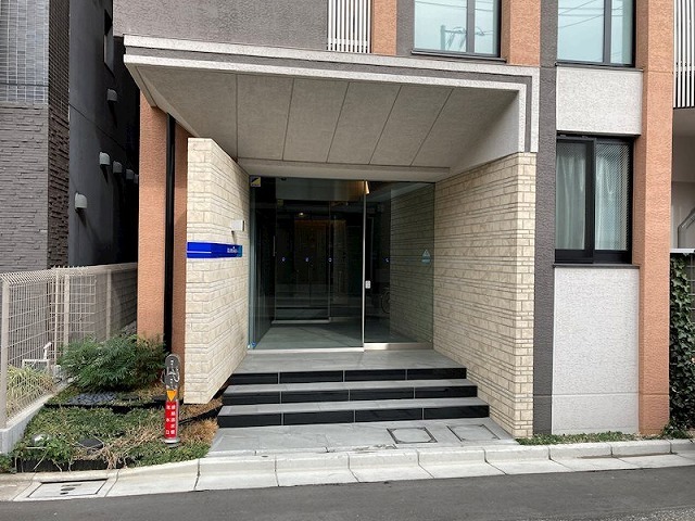 エントランス　エントランス