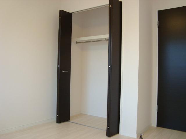 収納　洋室収納