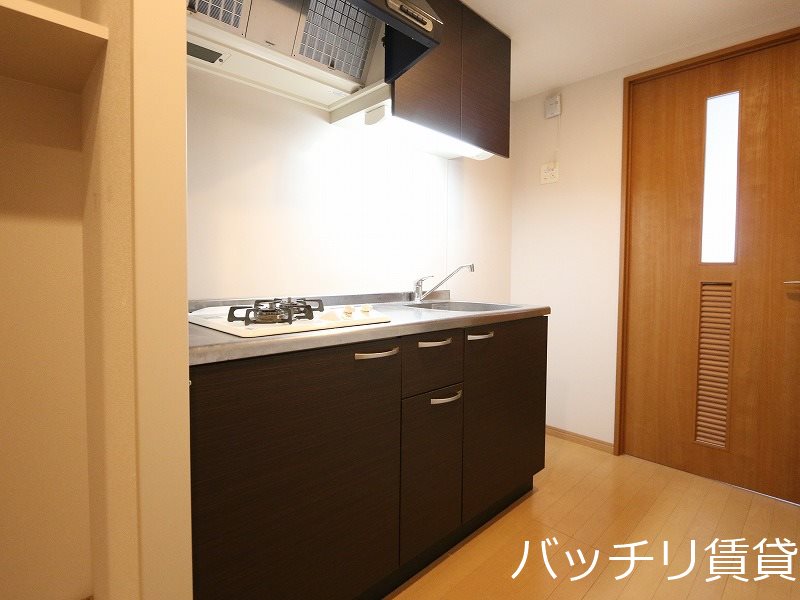 キッチン　写真は別号室イメージの為、現状を優先致します