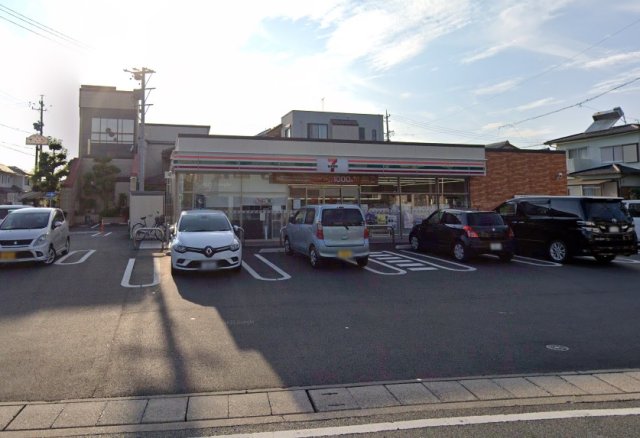 コンビニ　セブンイレブン　浜松文丘町店（コンビニ）まで300m
