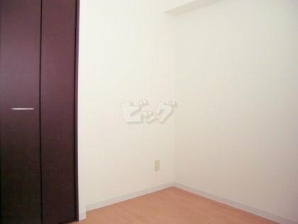 その他部屋・スペース　壁面が多く家具の配置がしやすいです♪