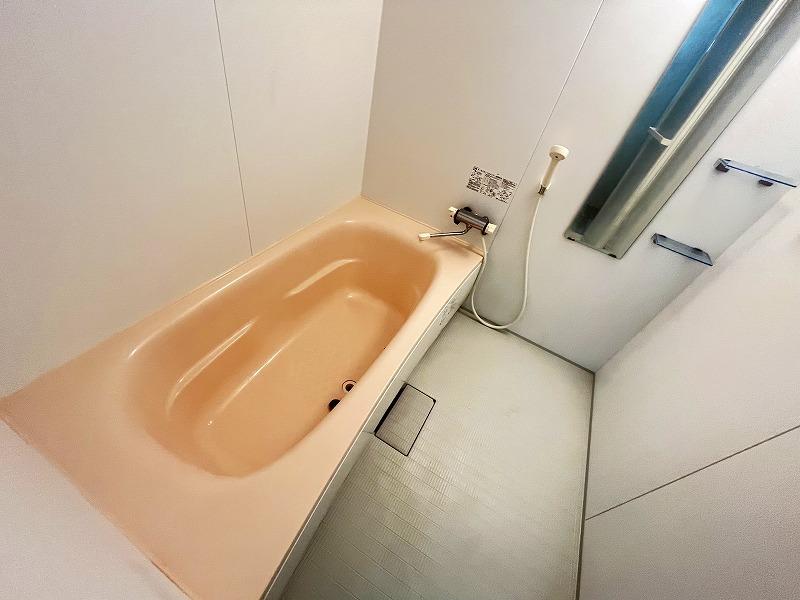 バス・シャワールーム　浴室