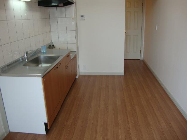 キッチン　キッチン前