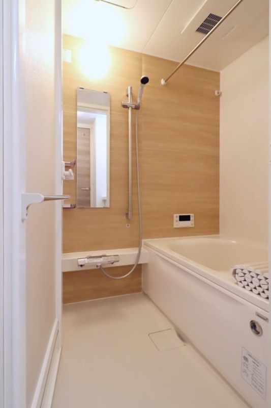 バス・シャワールーム　図面と現状に相違がある場合には現状を優先