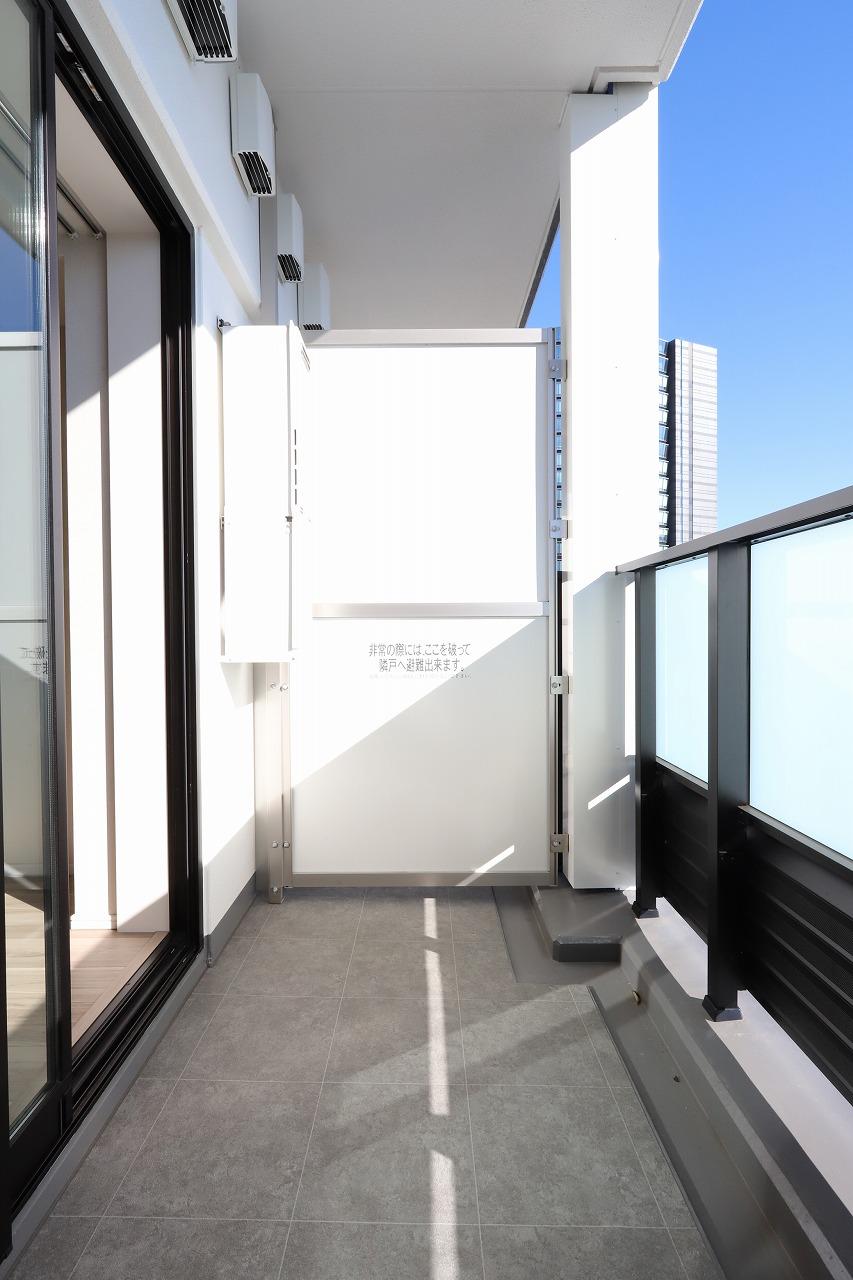 バルコニー　バルコニー