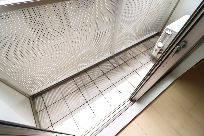 バルコニー　図面と現状に相違がある場合には現状を優先