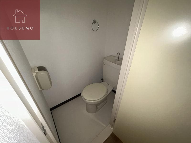 トイレ　ゆったりとした空間のトイレです