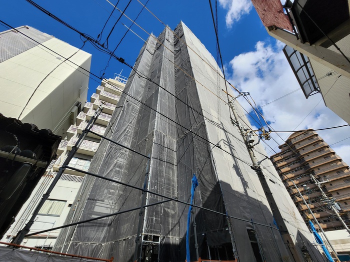 建物外観　建築中