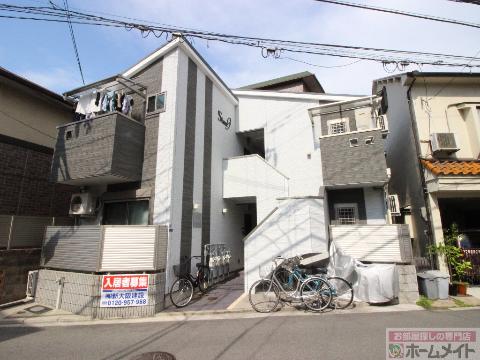 建物外観　外観写真（昼）