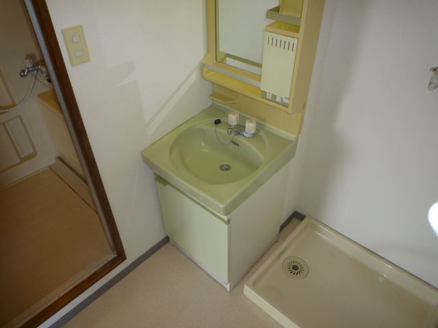 洗面設備　参考写真です
