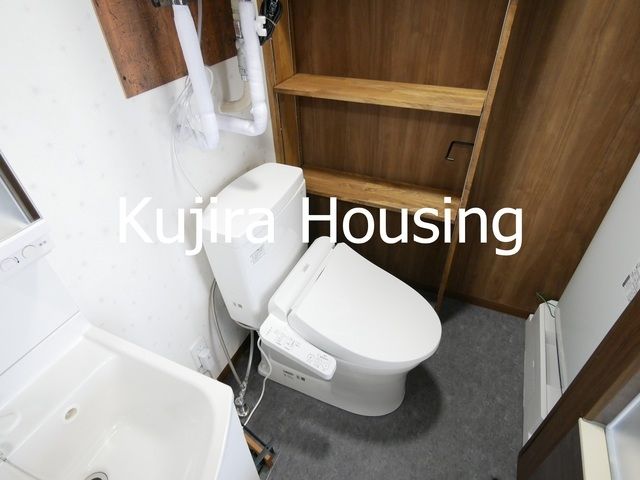 トイレ　★温水洗浄便座です★