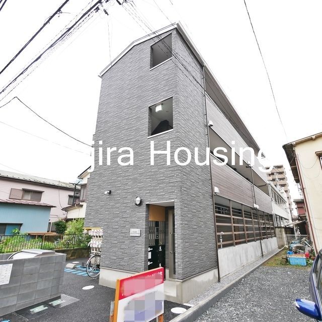 建物外観　★伊勢崎線北越谷駅徒歩２分の経済的な都市ガス物件★