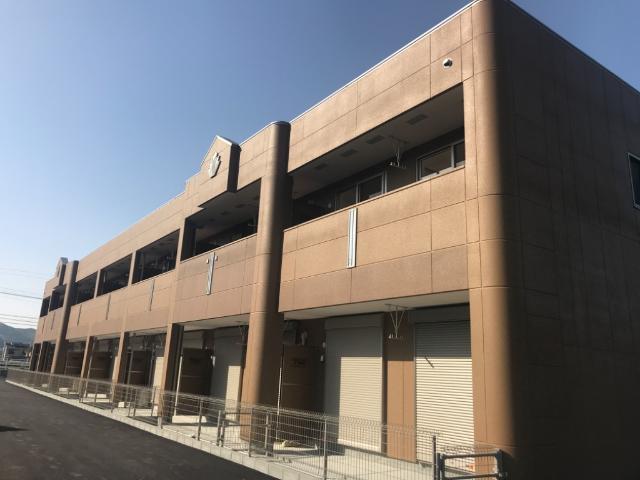 建物外観　外観写真（昼）