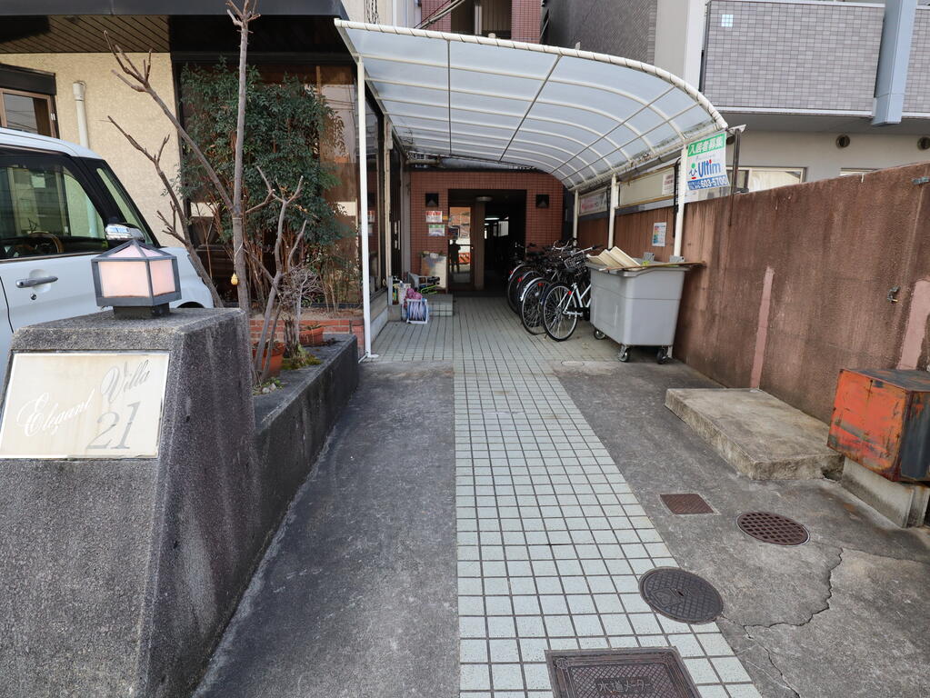 エントランス　エントランス