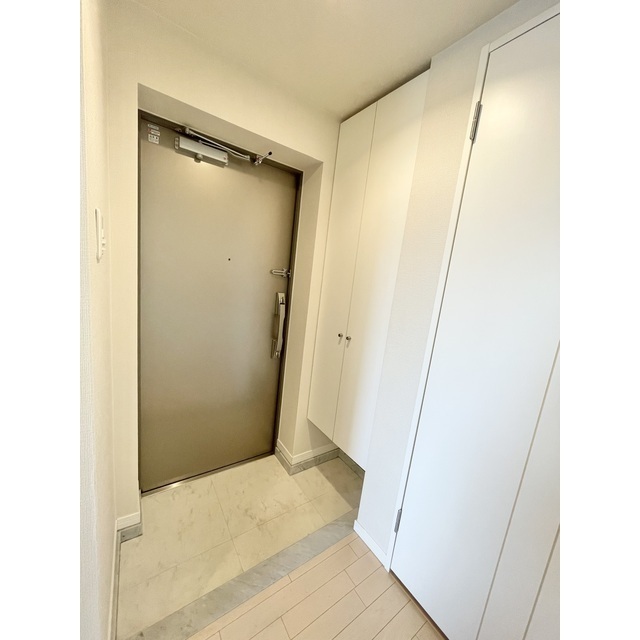 玄関　※別室参考写真