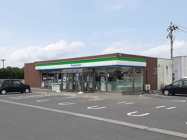 コンビニ　ファミリーマート涌谷渋江店（コンビニ）まで400m