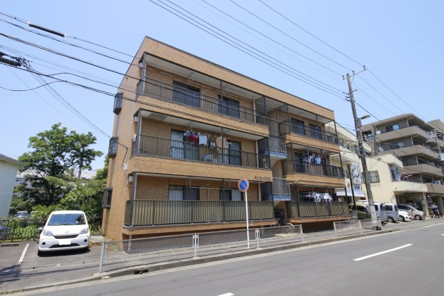 建物外観　重厚感のあるお洒落な作りです。