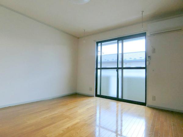 居室・リビング　写真は別のお部屋のイメージです