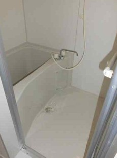 バス・シャワールーム　別部屋参考写真となります