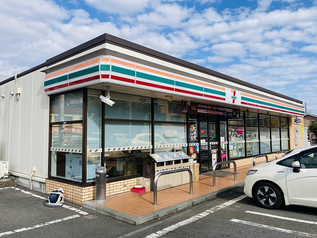コンビニ　セブンイレブン 湯河原土肥5丁目店（コンビニ）まで216m