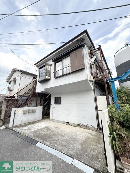 建物外観　エントランス
