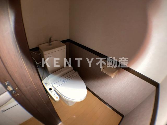 トイレ　落ち着いたトイレです