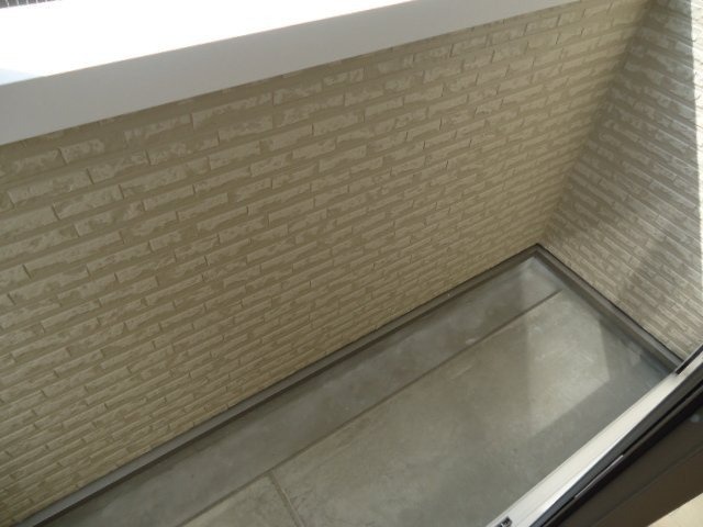 バルコニー　図面と現状に相違がある場合には現状を優先