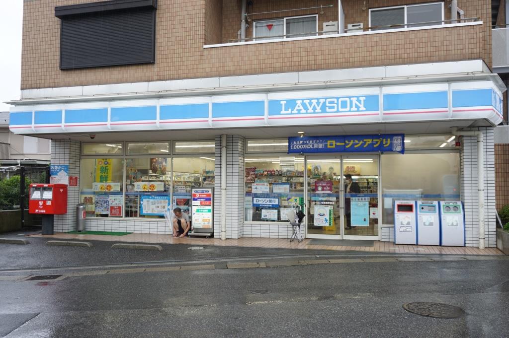 コンビニ　ローソン 柏増尾駅前店（コンビニ）まで724m