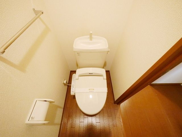 トイレ　★トイレ（暖房洗浄便座付き）★