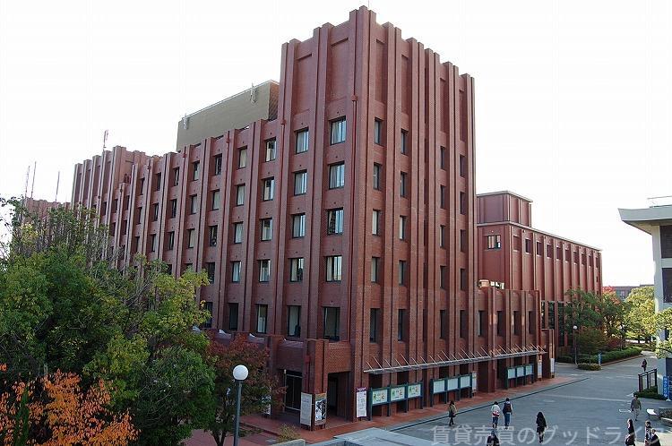 大学・短大　龍谷大学（大学・短大）まで1412m