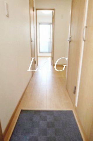 玄関　玄関です。