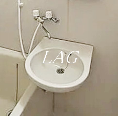 洗面設備　洗面台（参考写真）です。